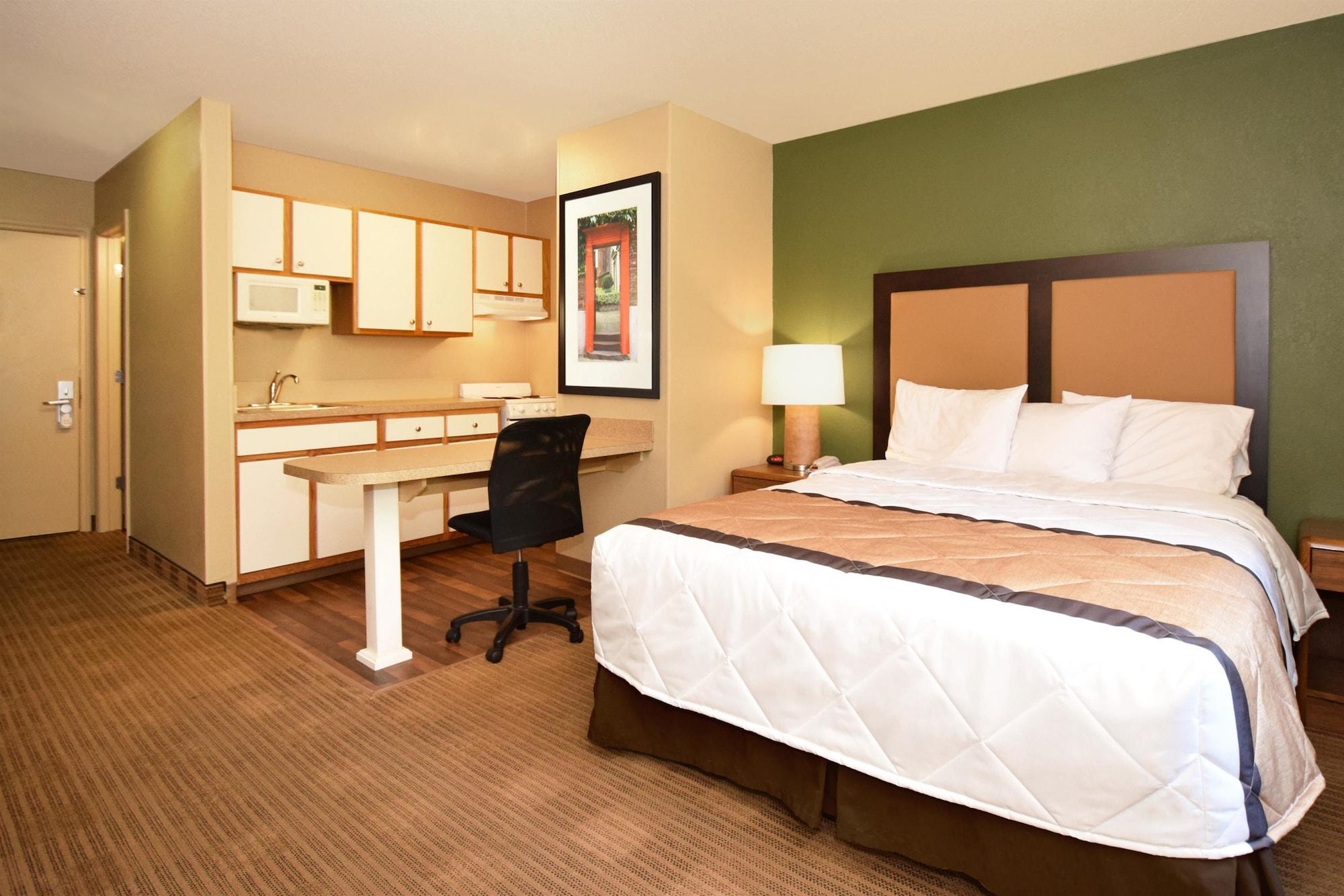Extended Stay America Suites - Wichita - East Экстерьер фото