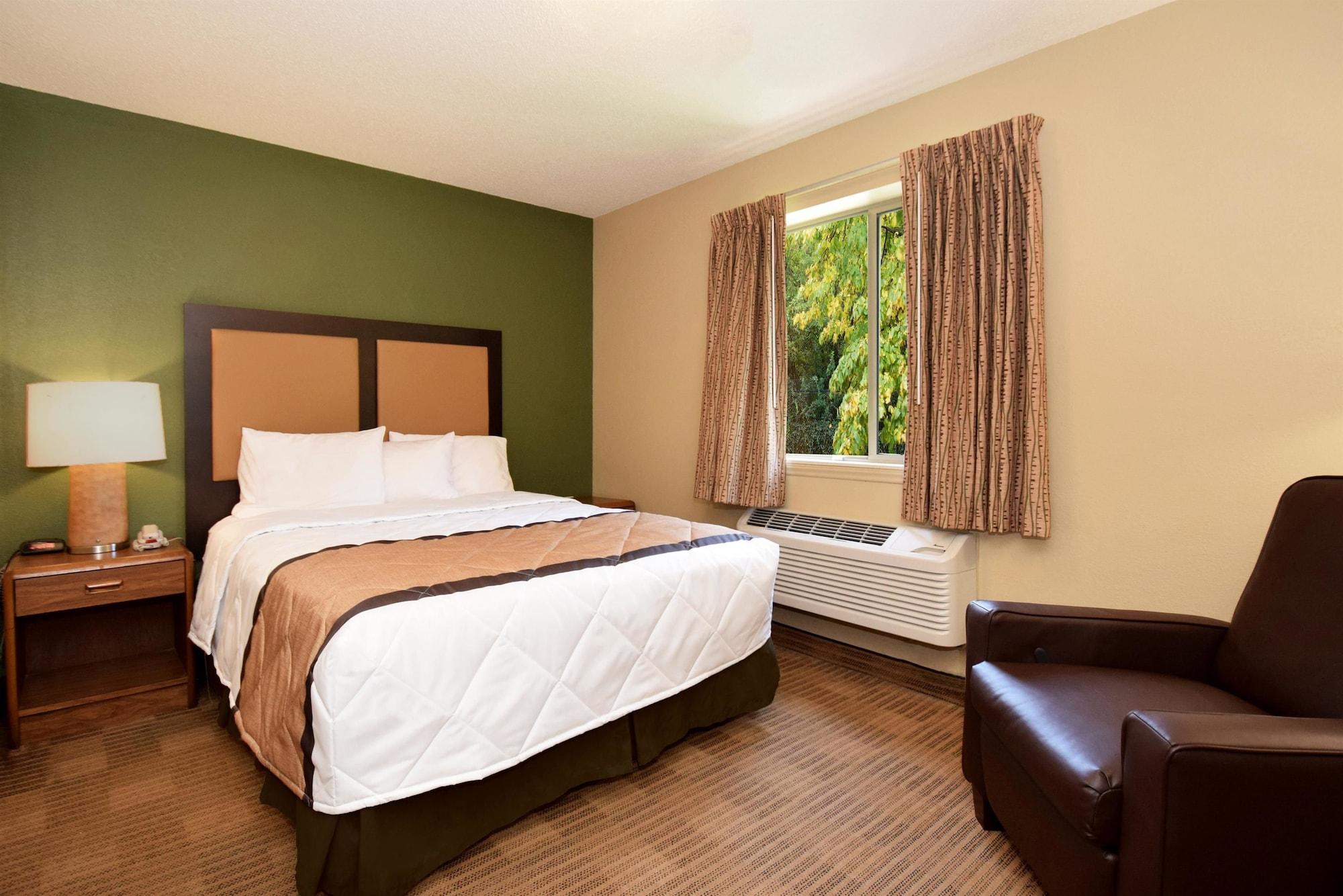 Extended Stay America Suites - Wichita - East Экстерьер фото