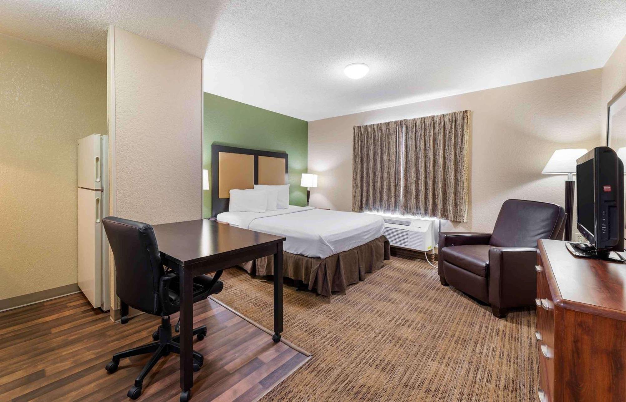 Extended Stay America Suites - Wichita - East Экстерьер фото