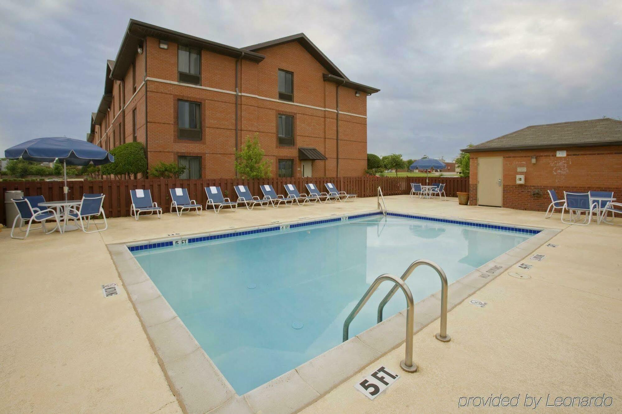 Extended Stay America Suites - Wichita - East Экстерьер фото